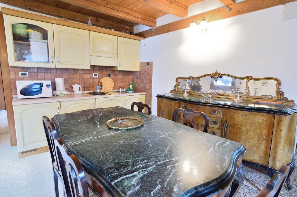 Ferienwohnung Papa Paolo II Venedig Zimmer foto